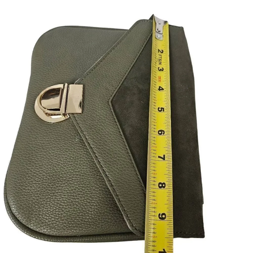 New C olive green crossbody bag